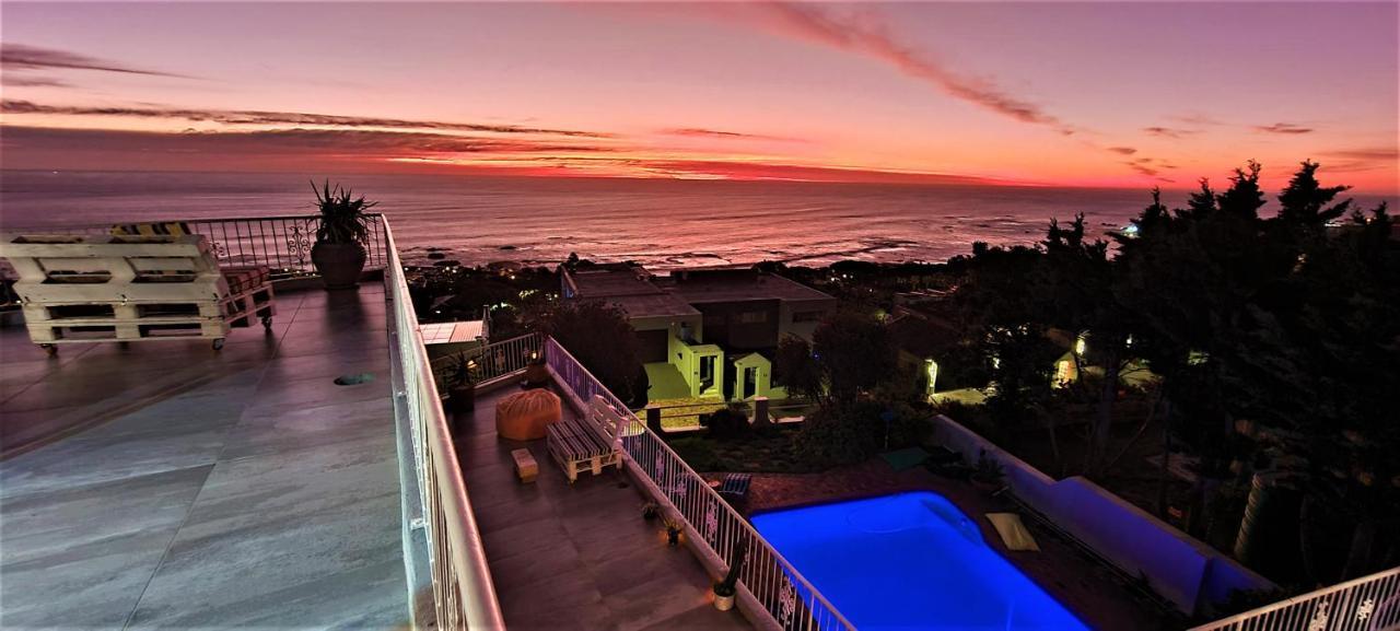 African Vibes Camps Bay Kapstaden Eksteriør billede